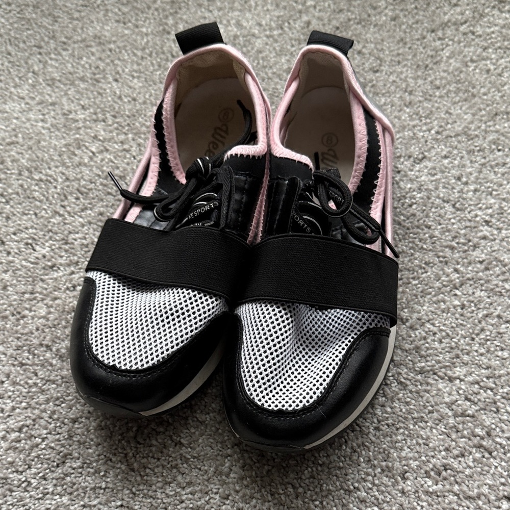 Women’s Slip-On Athletic Sneakers in Black, White and Pink